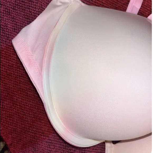 Victoria's secret pink everywear Super push up
bra size 40B  38C Rainbow VS 🌈💕 - Picture 3 of 9